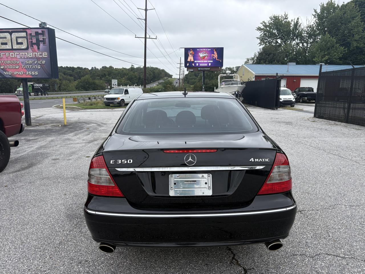 Mercedes-Benz E-Class photo 5
