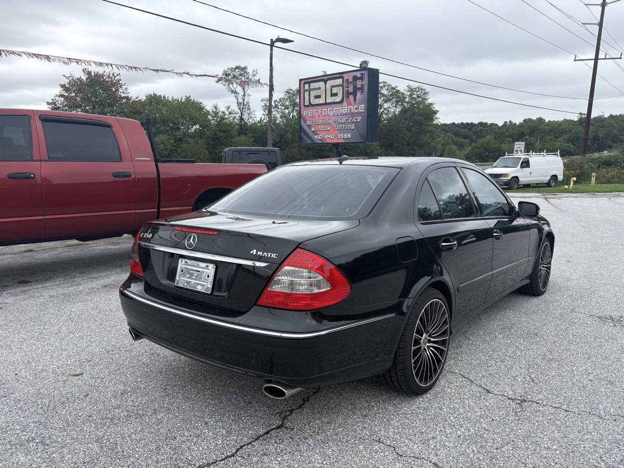 Mercedes-Benz E-Class photo 6
