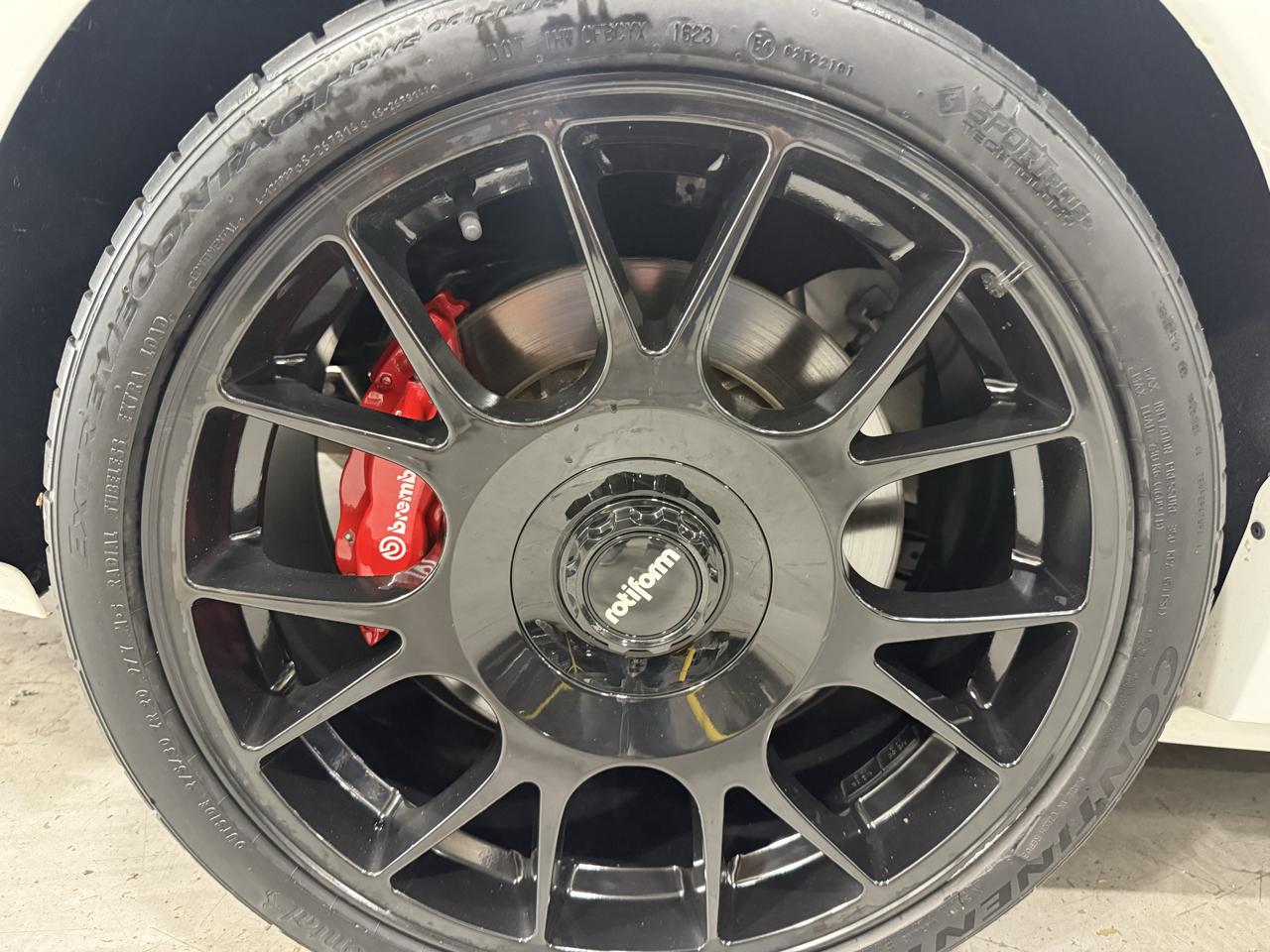 Chevrolet SS photo 11