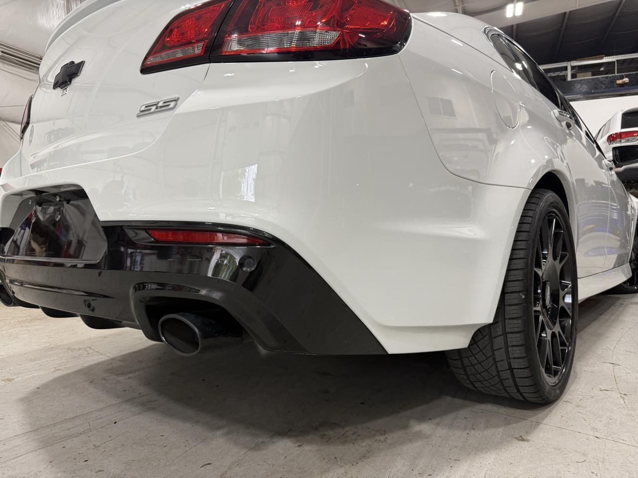 Chevrolet SS photo 18