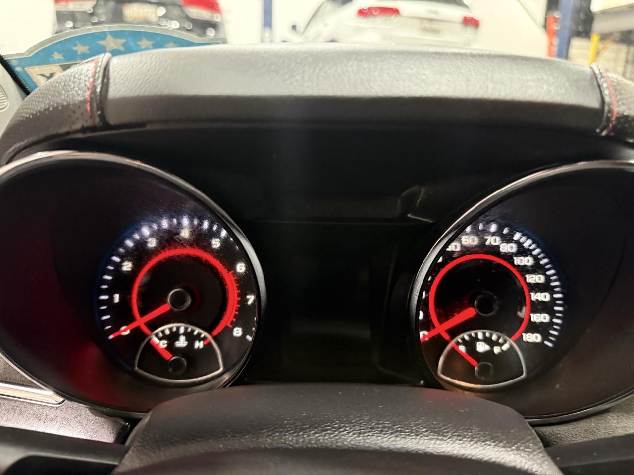 Chevrolet SS photo 33
