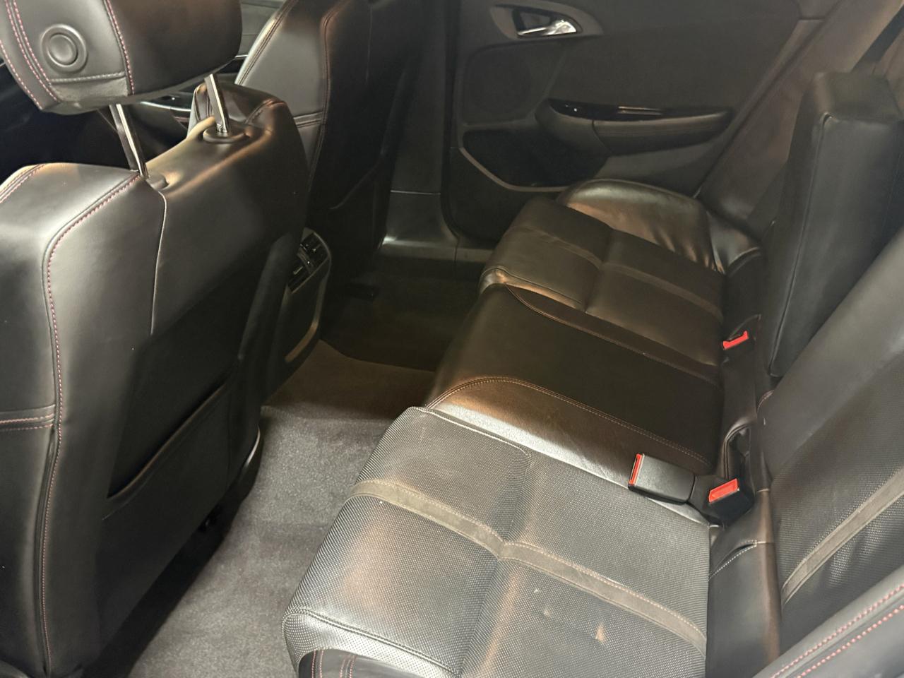 Chevrolet SS photo 57