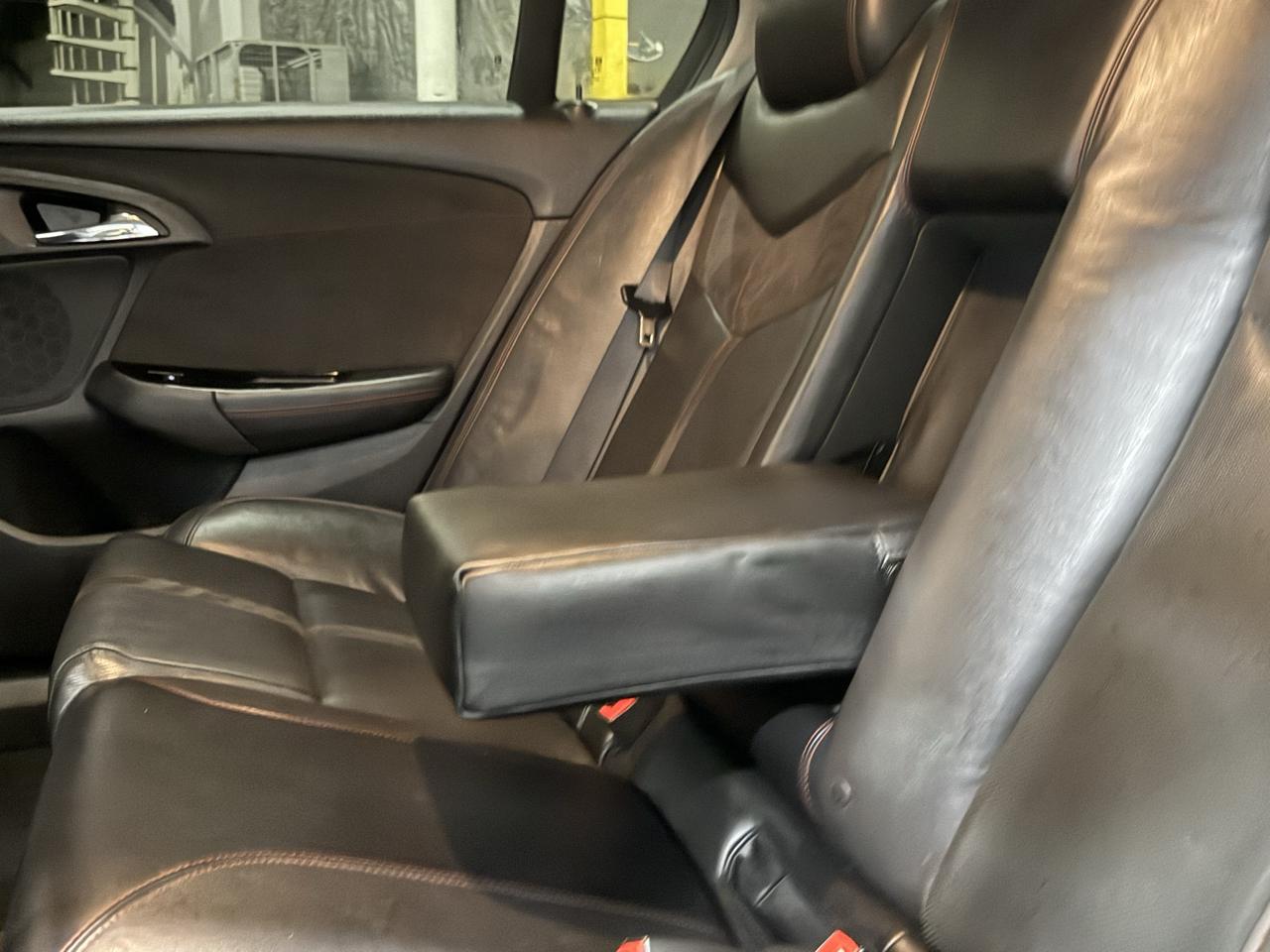 Chevrolet SS photo 58