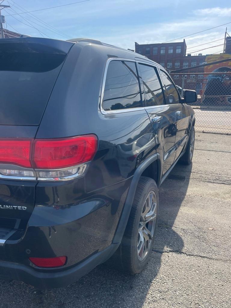 Jeep Grand Cherokee  2016