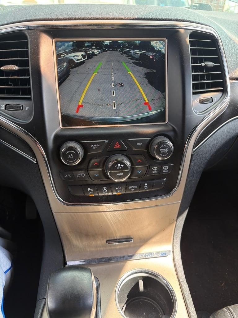 Jeep Grand Cherokee  2016