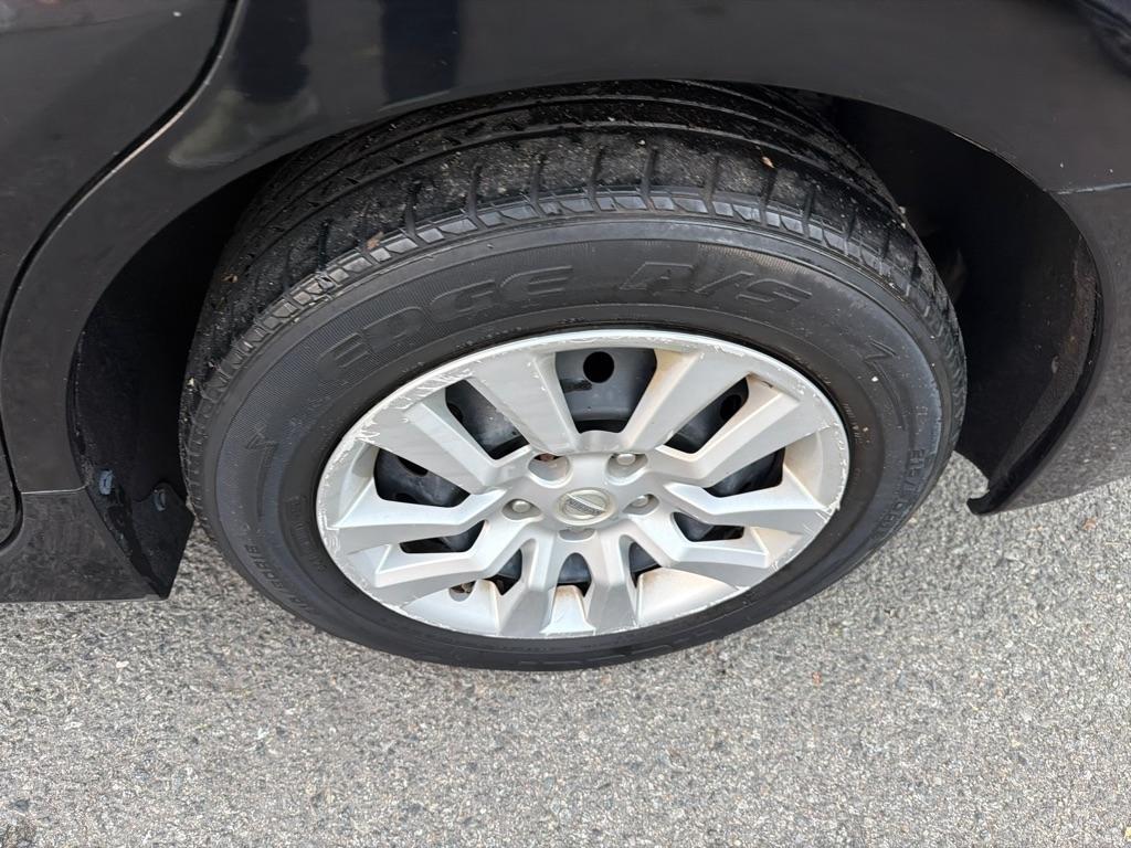 Nissan Altima  2014