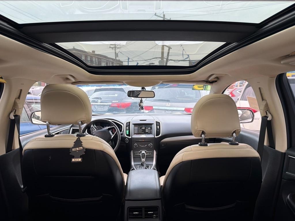 Ford Edge  2015
