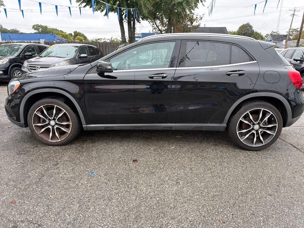 Mercedes-Benz GLA-Class  2017