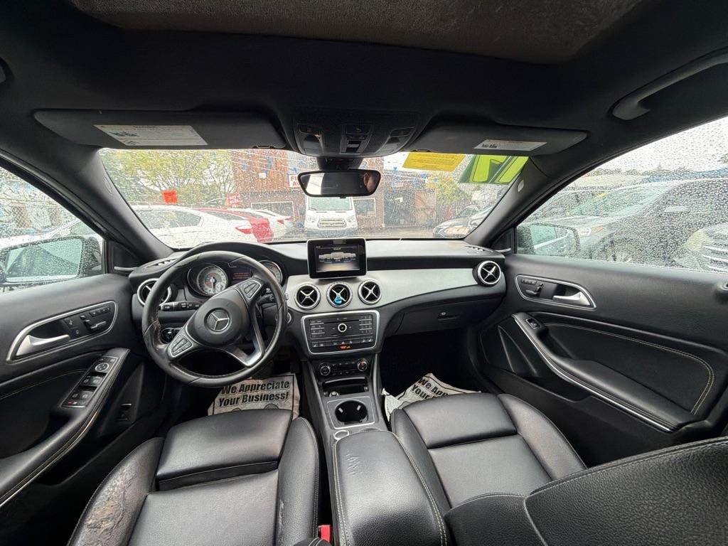 Mercedes-Benz GLA-Class  2017