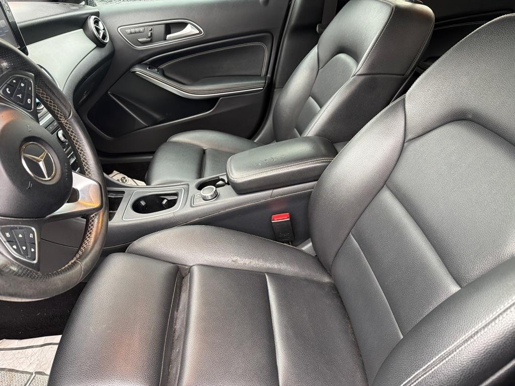 Mercedes-Benz GLA-Class  2017