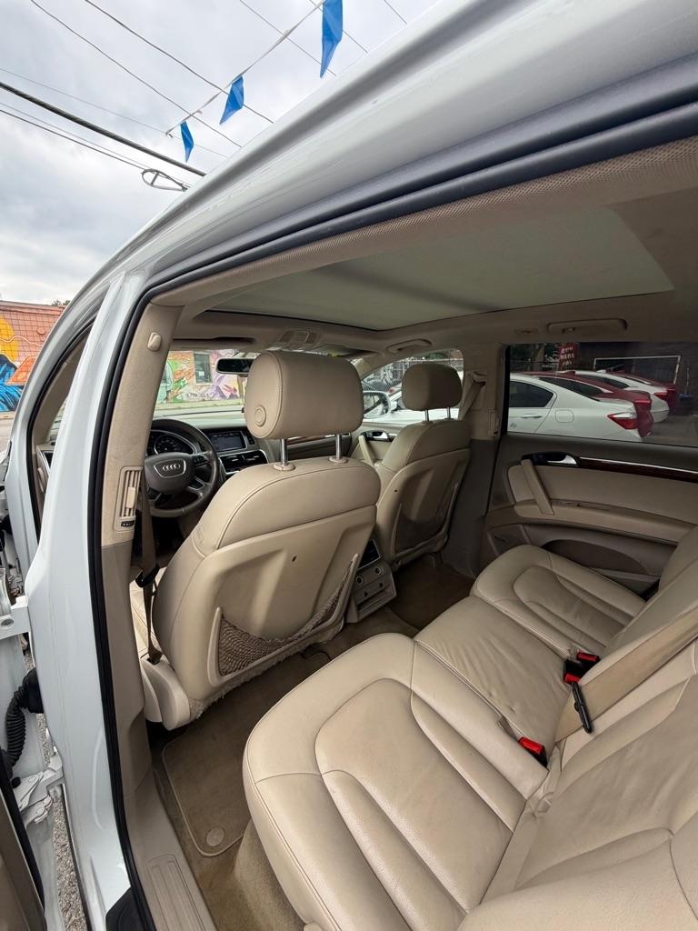 Audi Q7  2013