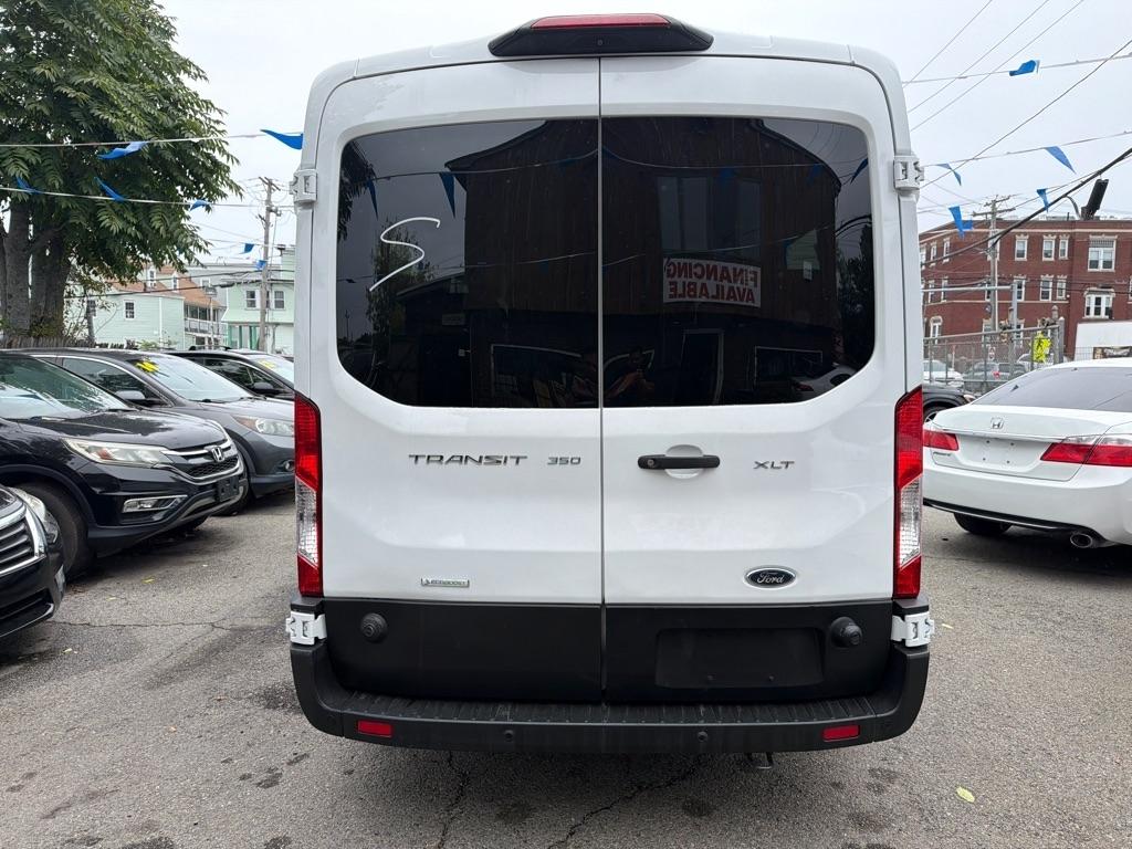 Ford Transit  2019