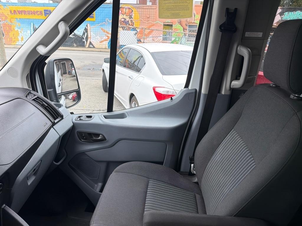 Ford Transit  2019