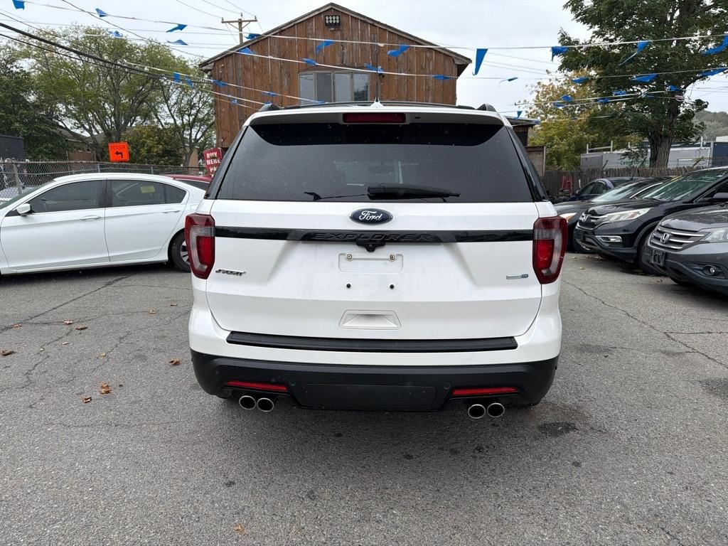 Ford Explorer  2018