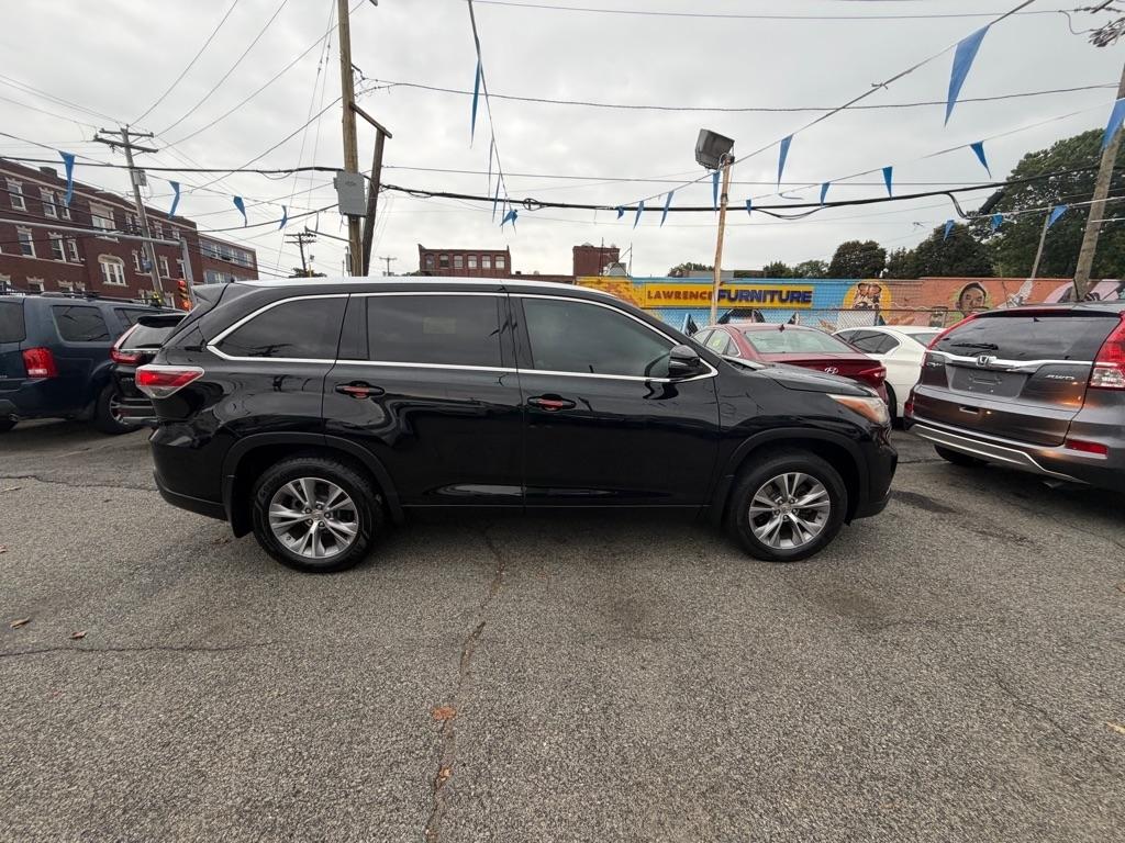 Toyota Highlander  2015