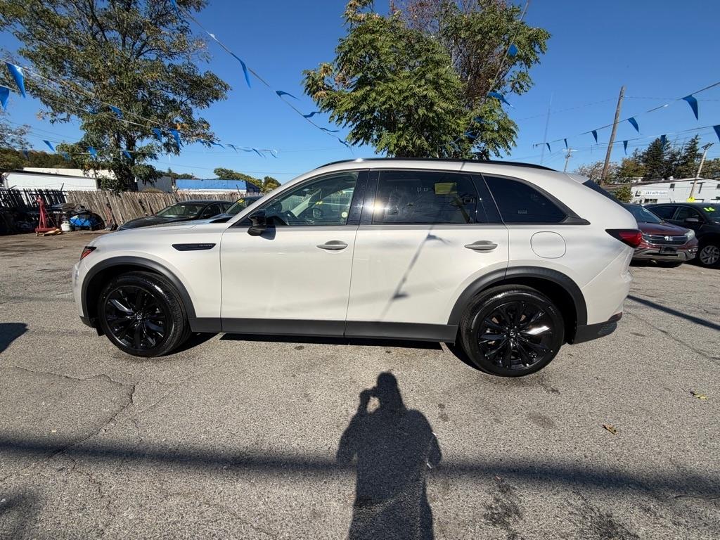 Mazda CX-90  2025