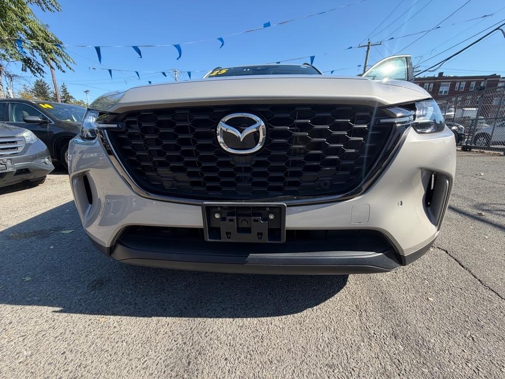 Mazda CX-90  2025