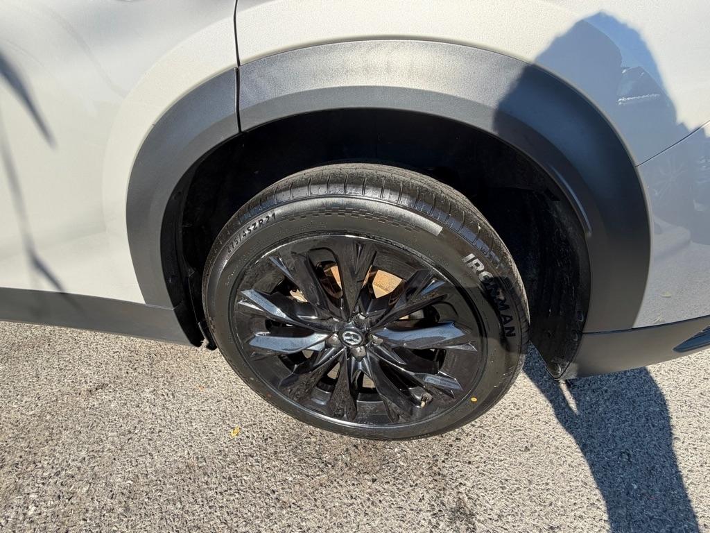 Mazda CX-90  2025