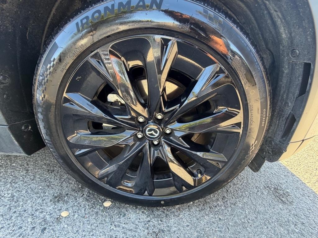 Mazda CX-90  2025