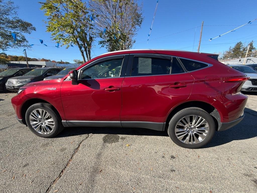 Toyota Venza  2021