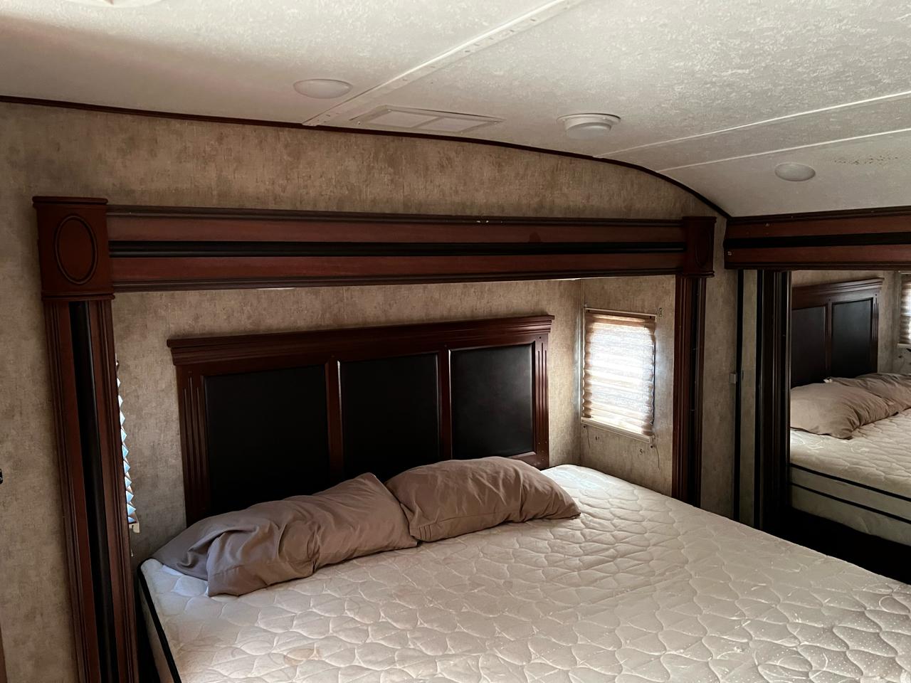 Forest River Crusader  2015