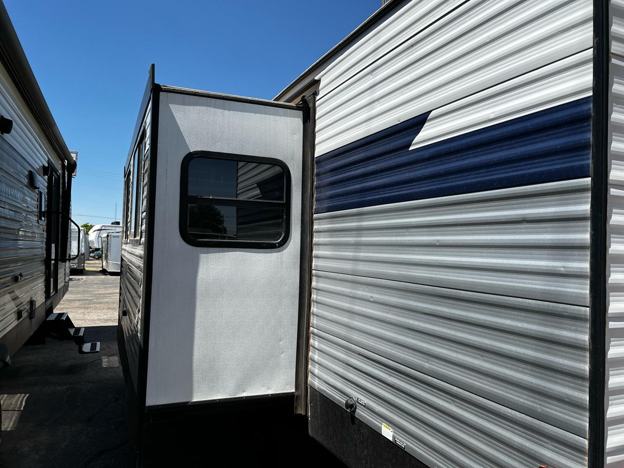 Forest River Avenger  2022