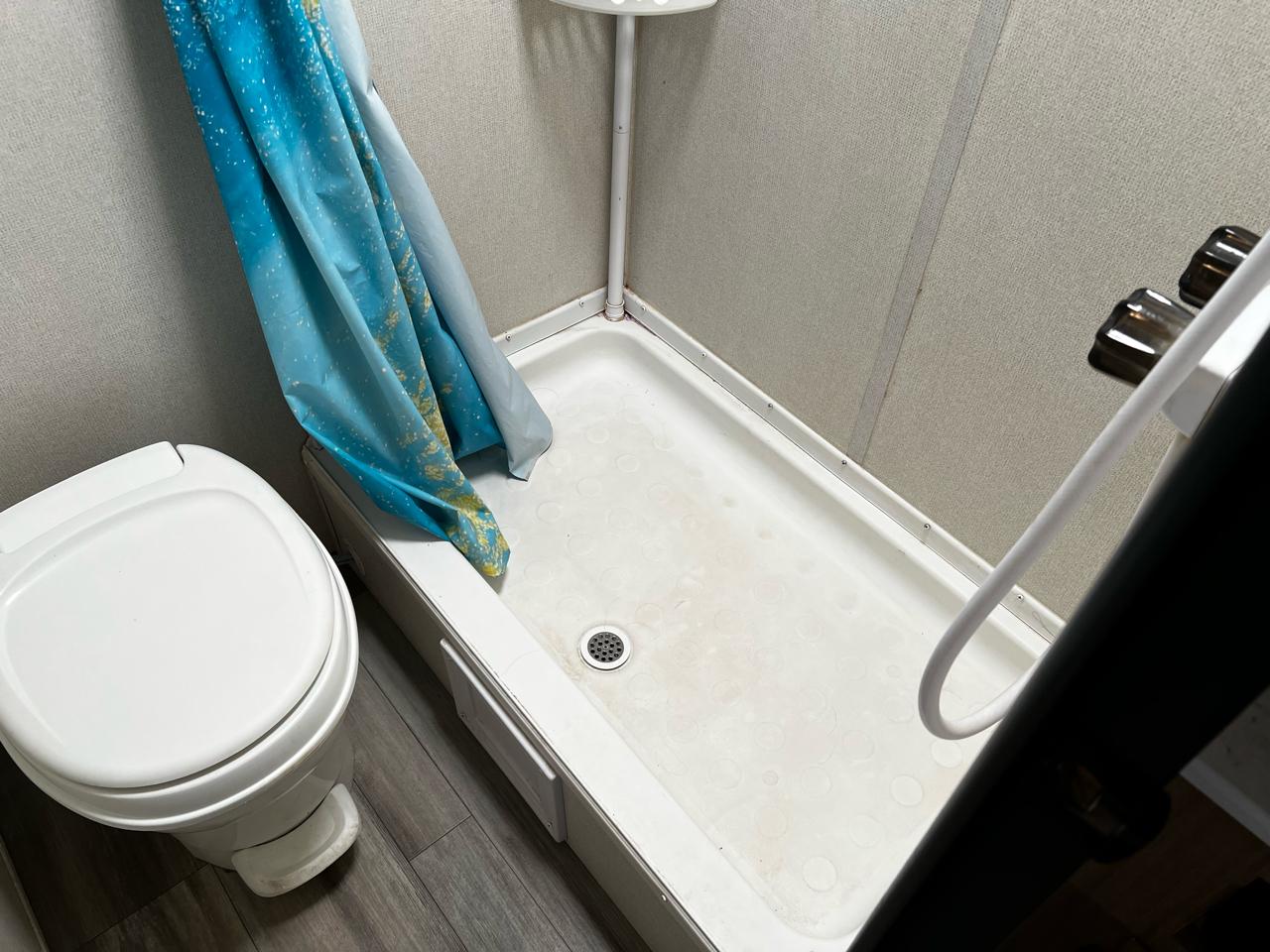 Forest River Avenger  2022