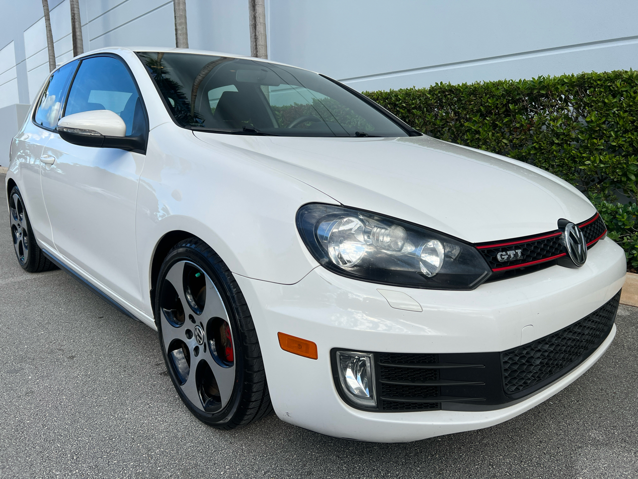 2013 Volkswagen GTI Base's photo