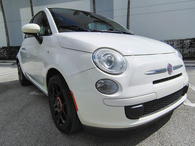 White 2015 FIAT 500 Pop Hatchback Front-Wheel Drive 5-Speed Manual