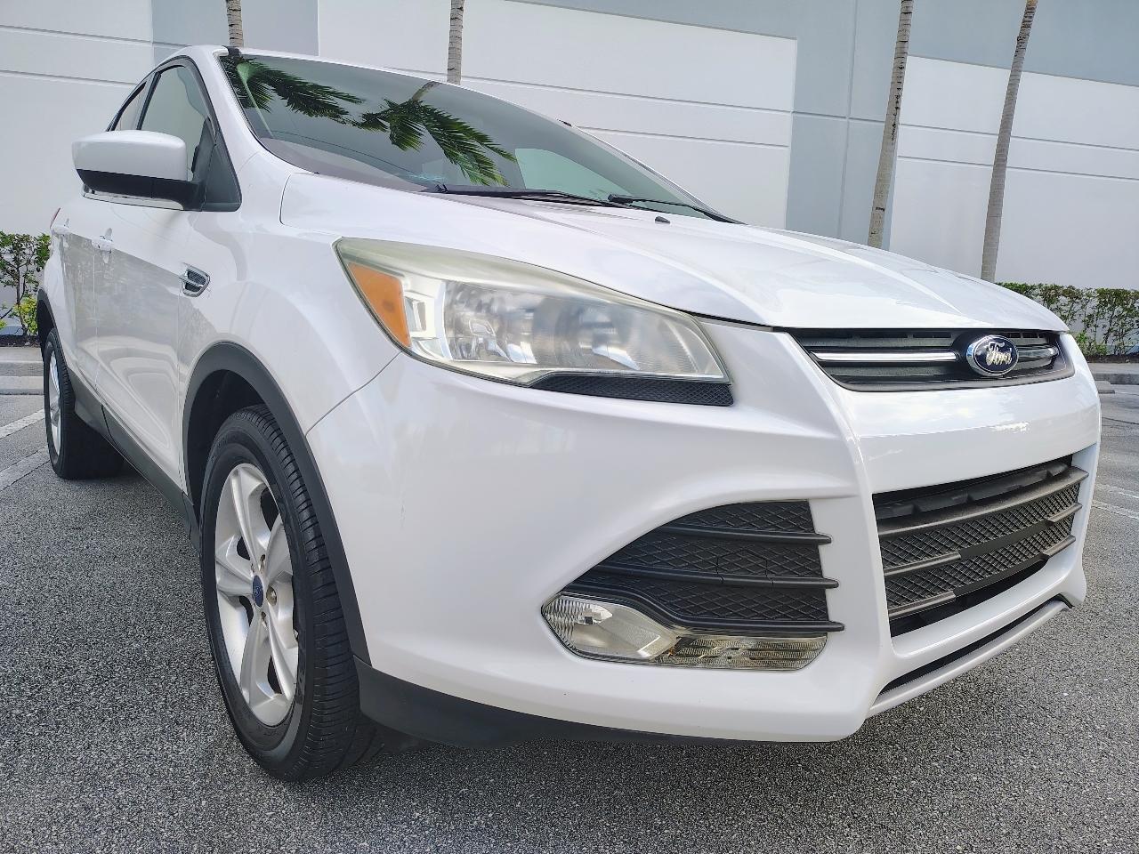 2015 Ford Escape FWD 4dr SE