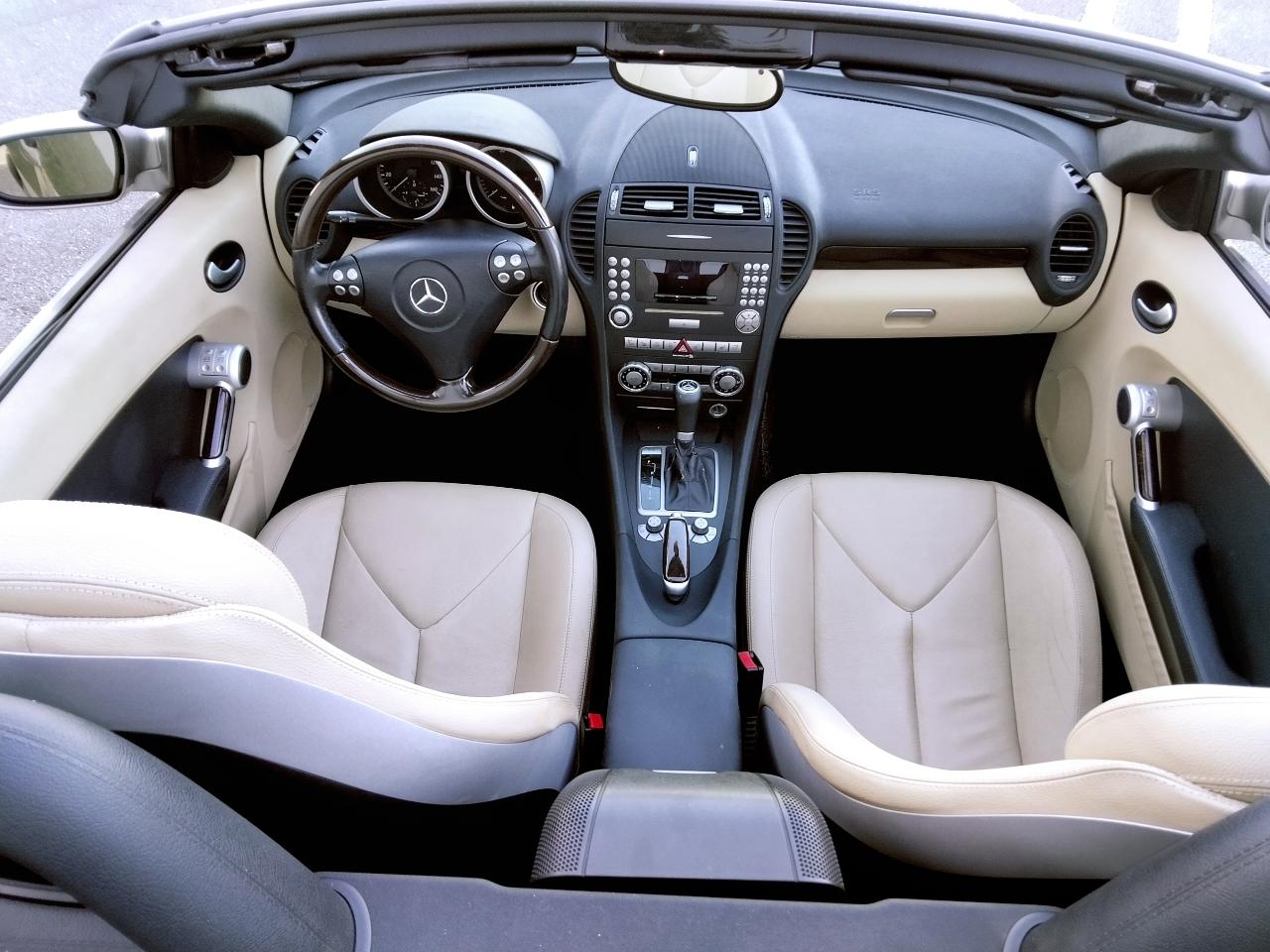 Mercedes-Benz SLK-Class photo 11
