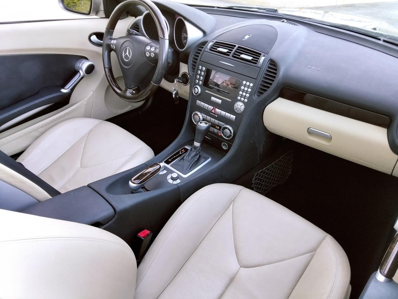Mercedes-Benz SLK-Class photo 32