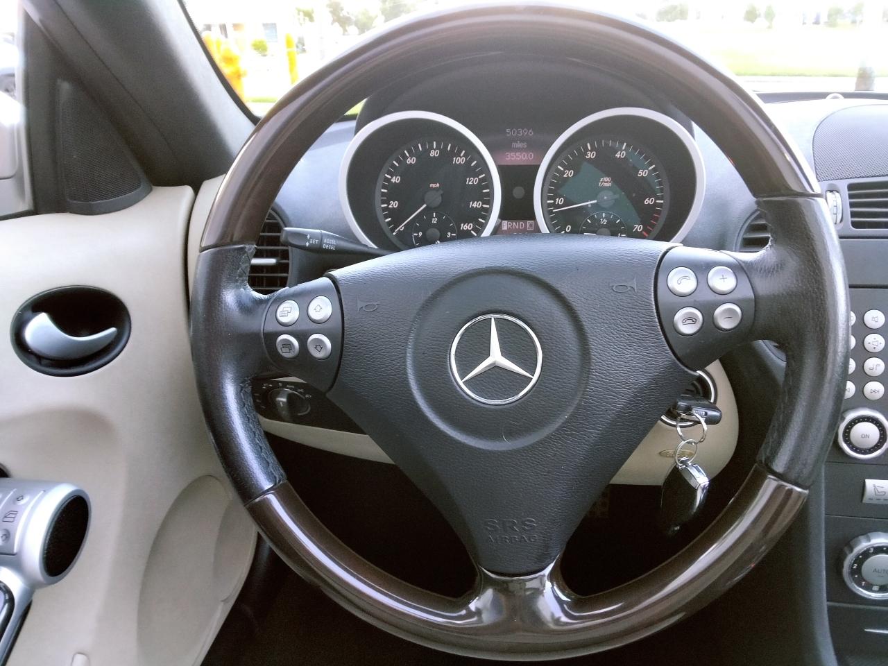 Mercedes-Benz SLK-Class photo 36