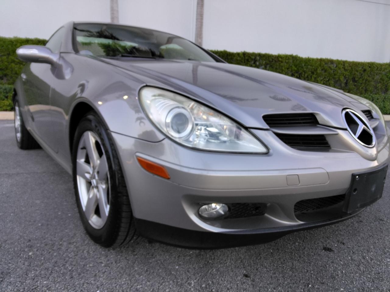 Mercedes-Benz SLK-Class photo 50