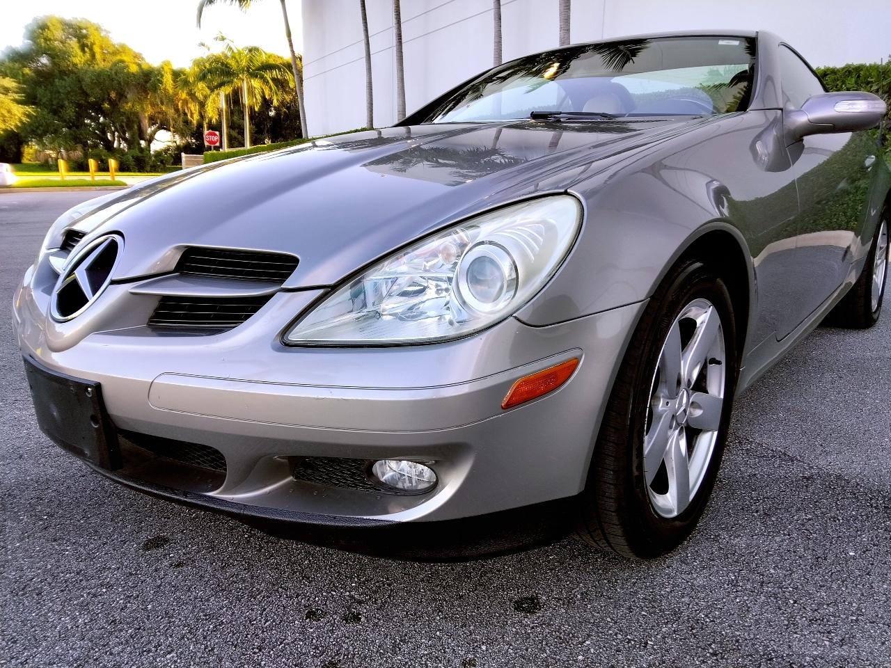 Mercedes-Benz SLK-Class photo 51