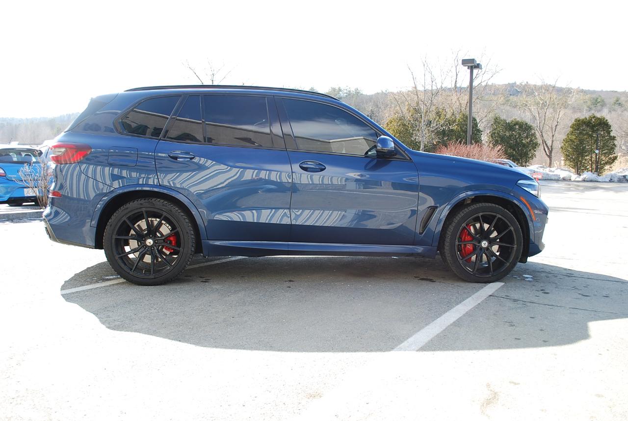 BMW X5 xDrive40i Sports Activity Vehicle 2021