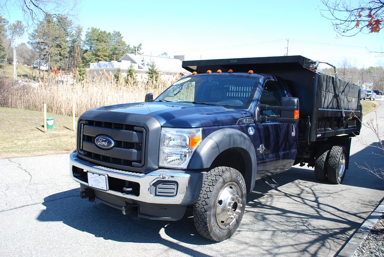 Ford Super Duty F-550 DRW 4WD Reg Cab 141" WB 60" CA XL 2016