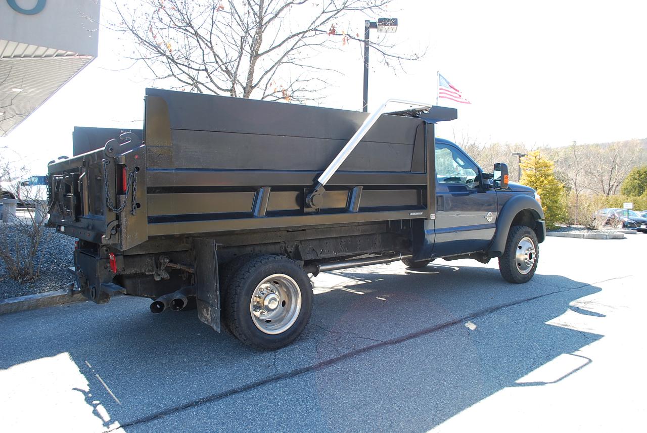 Ford Super Duty F-550 DRW 4WD Reg Cab 141" WB 60" CA XL 2016