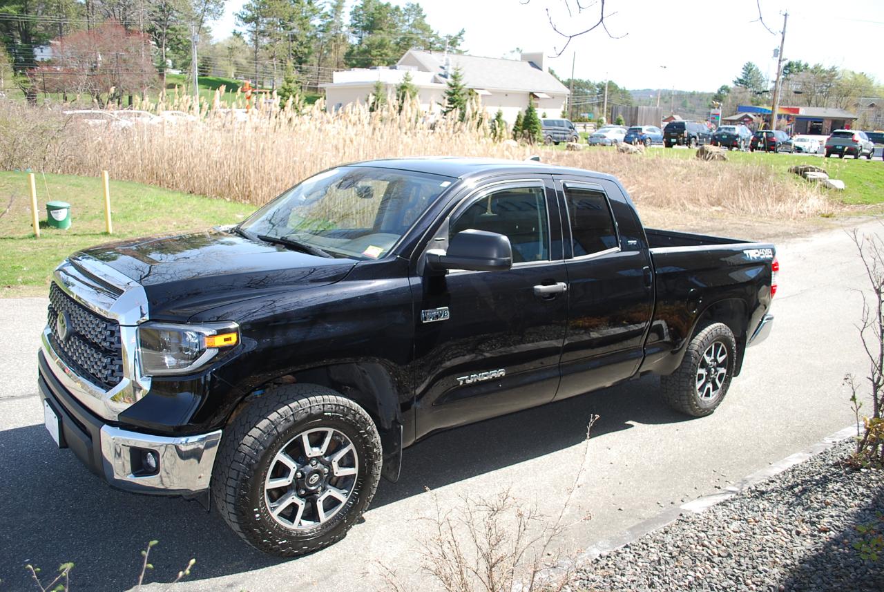 Toyota Tundra 4WD SR5 Double Cab 6.5' Bed 5.7L (Natl) 2020