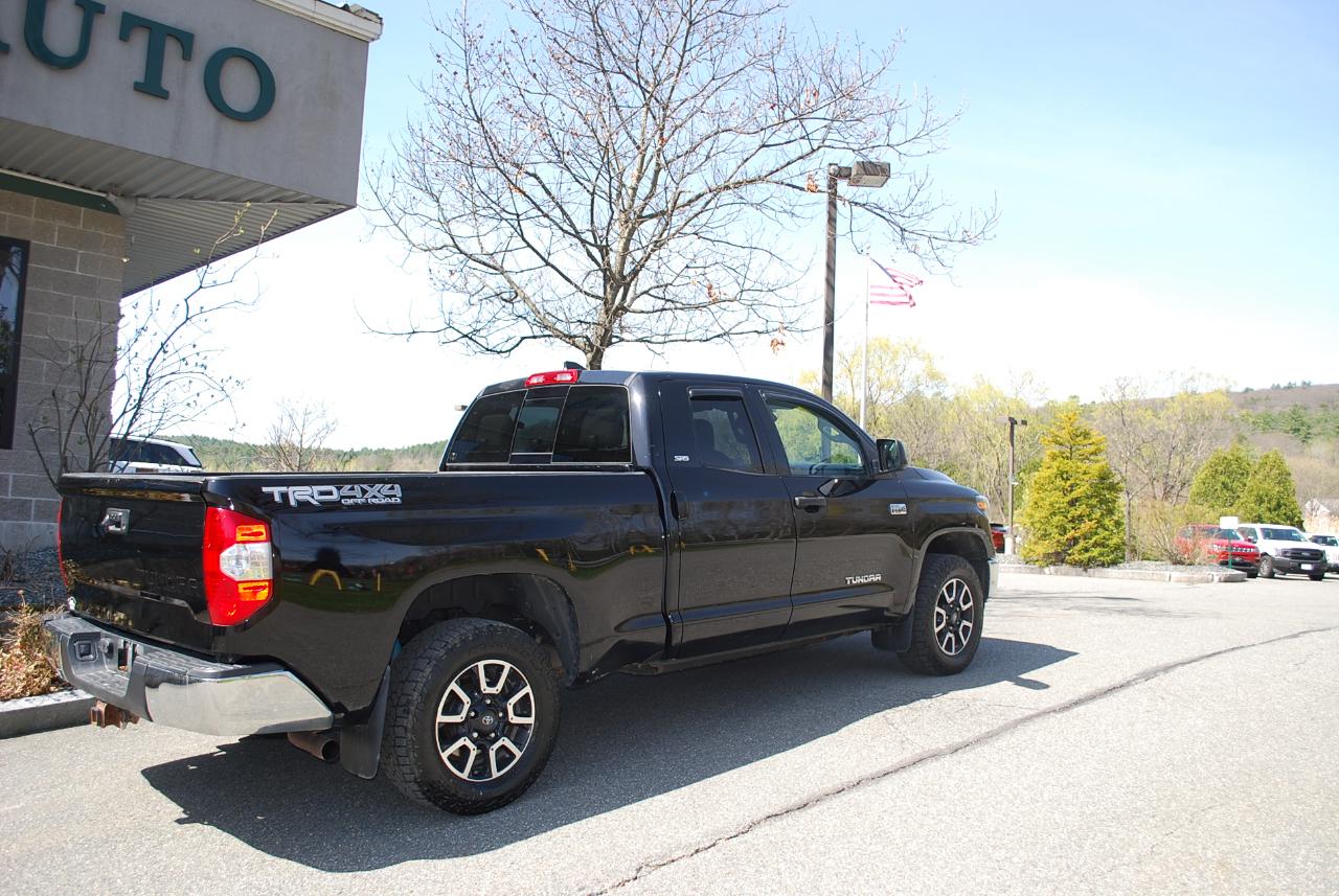Toyota Tundra 4WD SR5 Double Cab 6.5' Bed 5.7L (Natl) 2020
