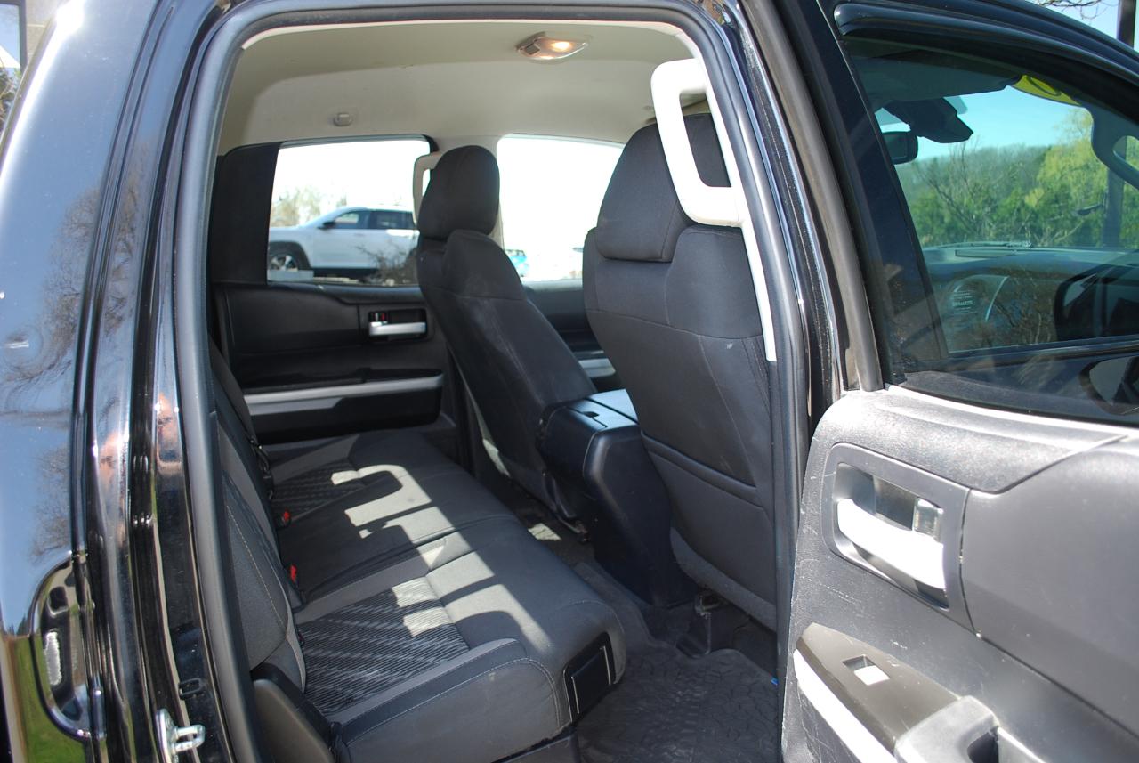 Toyota Tundra 4WD SR5 Double Cab 6.5' Bed 5.7L (Natl) 2020