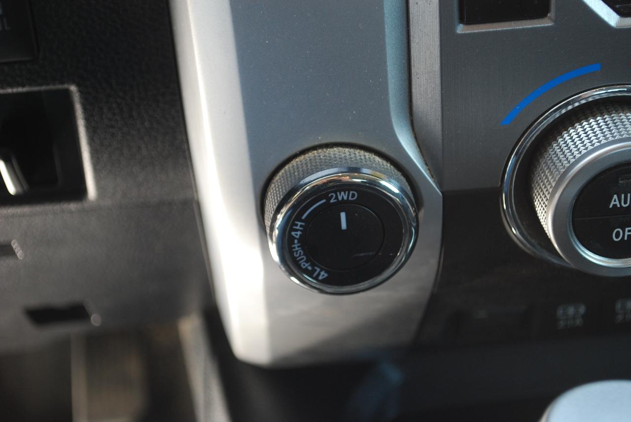 Toyota Tundra 4WD SR5 Double Cab 6.5' Bed 5.7L (Natl) 2020