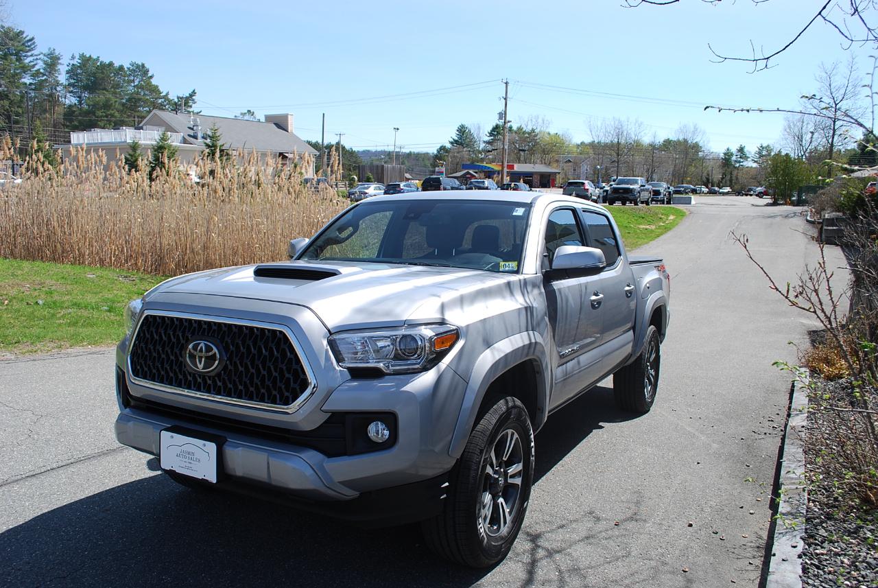 Toyota Tacoma 4WD TRD Sport Double Cab 5' Bed V6 AT (Natl) 2019