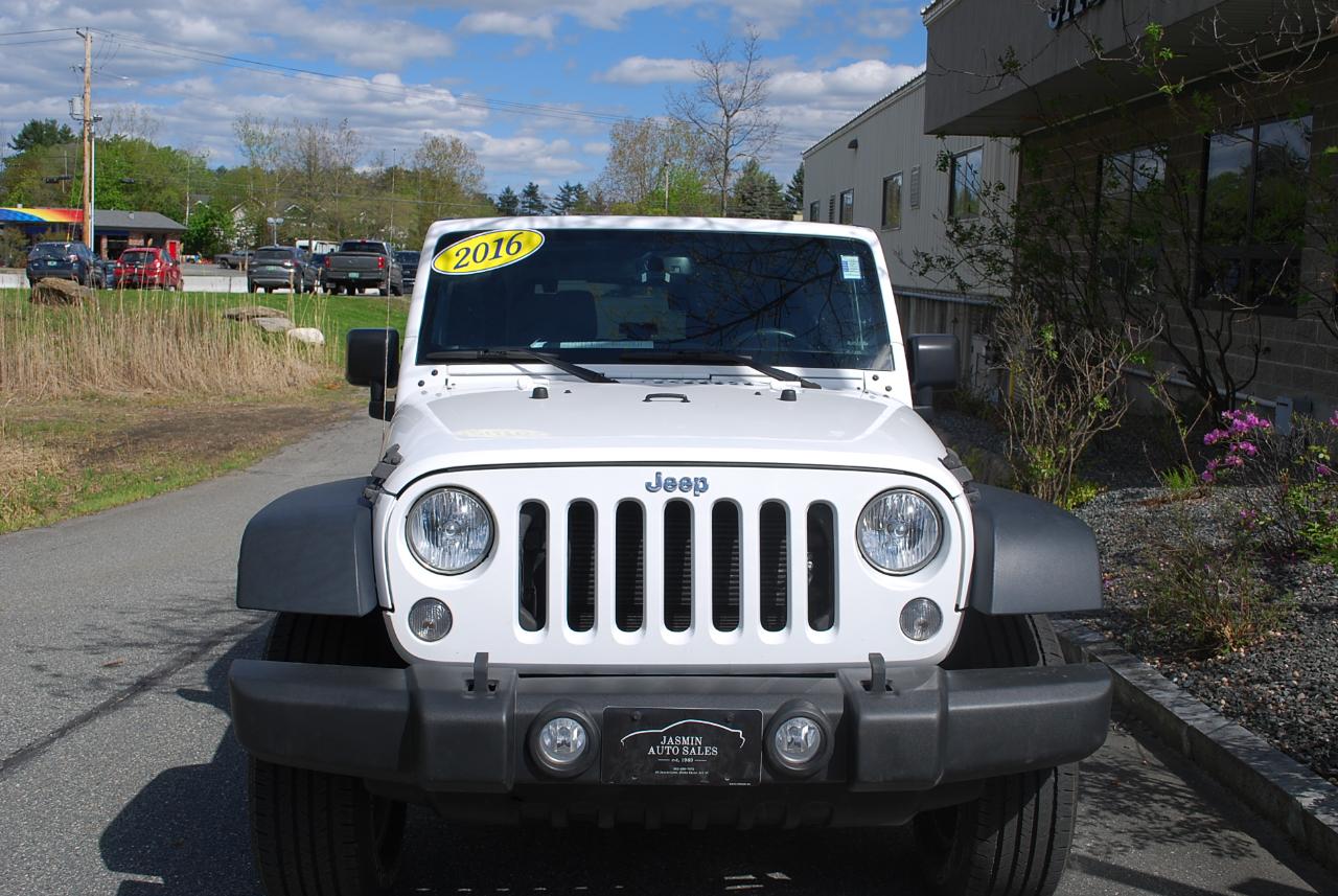 Jeep Wrangler 4WD 2dr Sport 2016