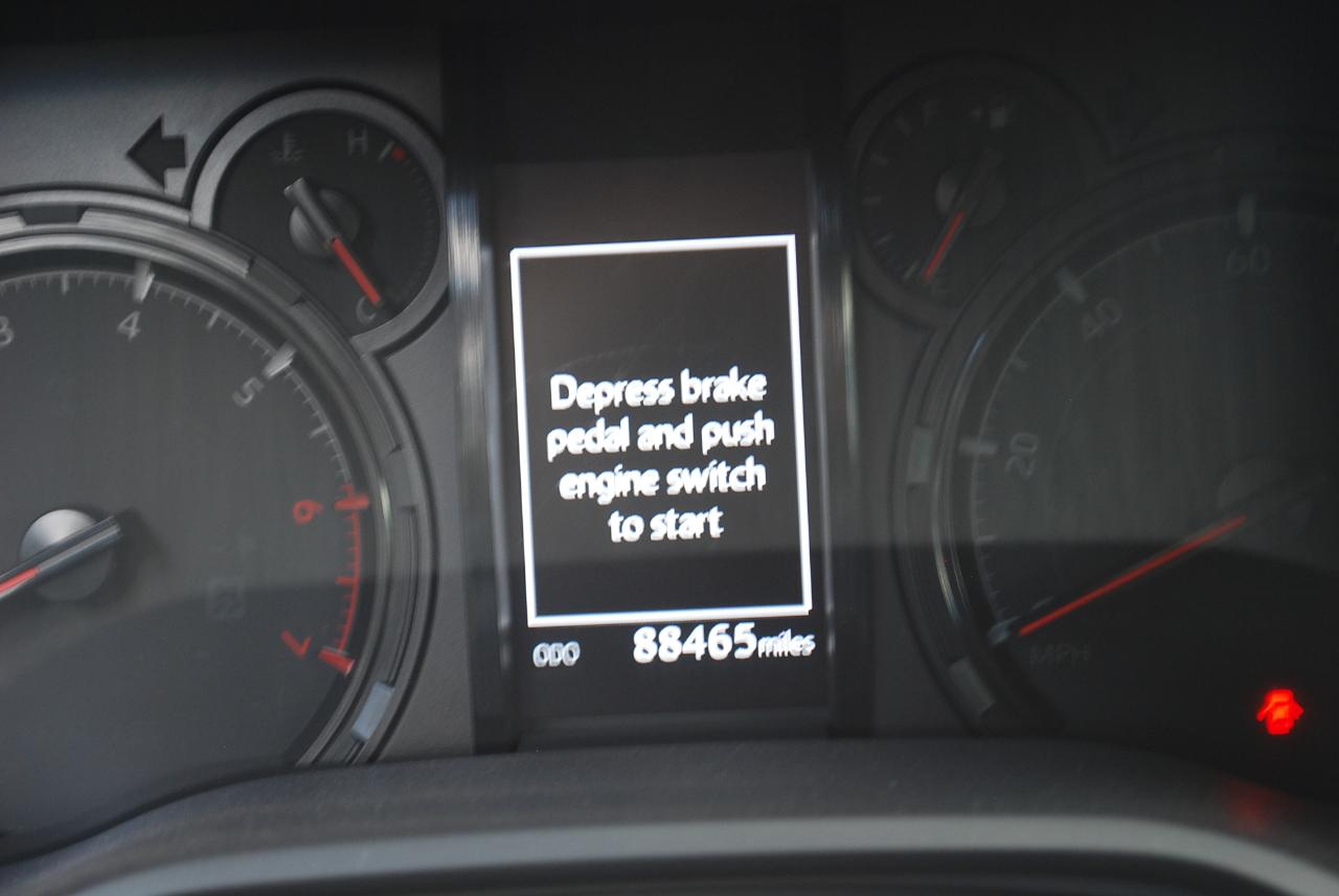 Toyota 4Runner SR5 4WD (Natl) 2021