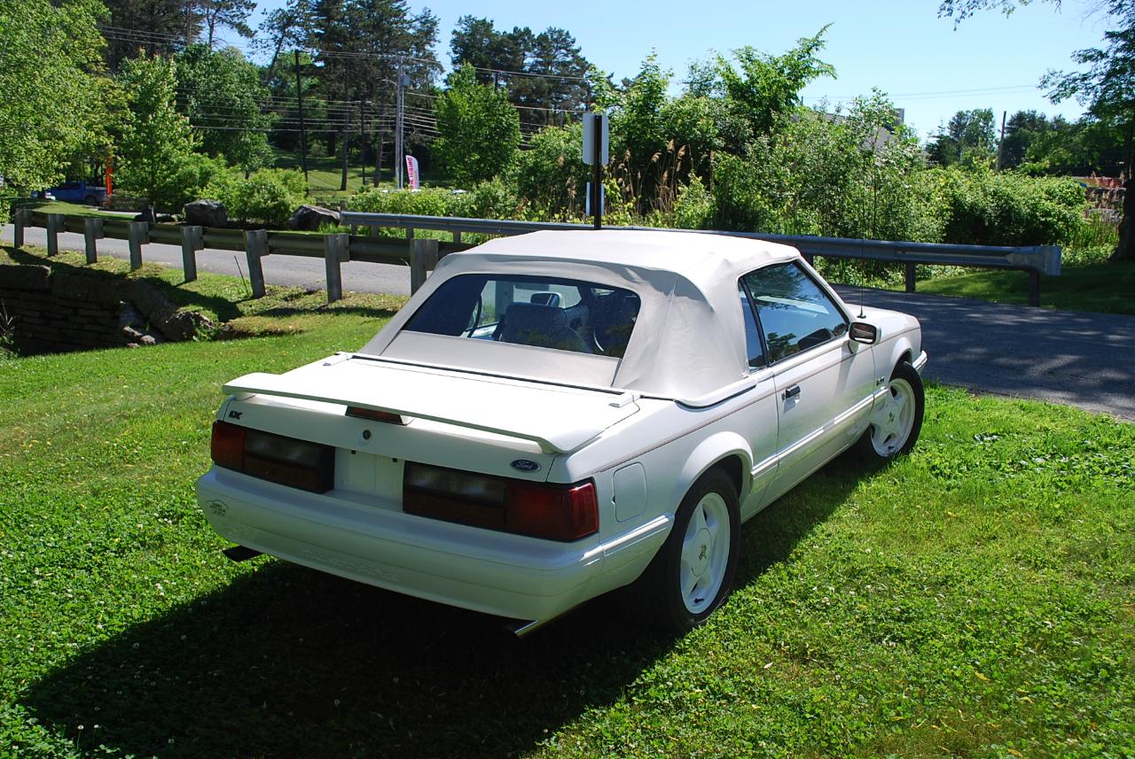 Ford Mustang 2dr Convertible LX 5.0L 1993
