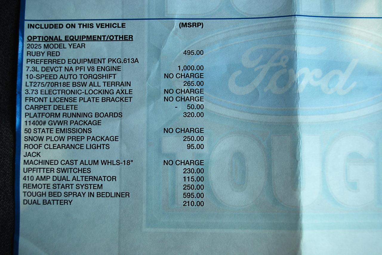 Ford Super Duty F-350 SRW XLT 4WD Reg Cab 8' Box 2025