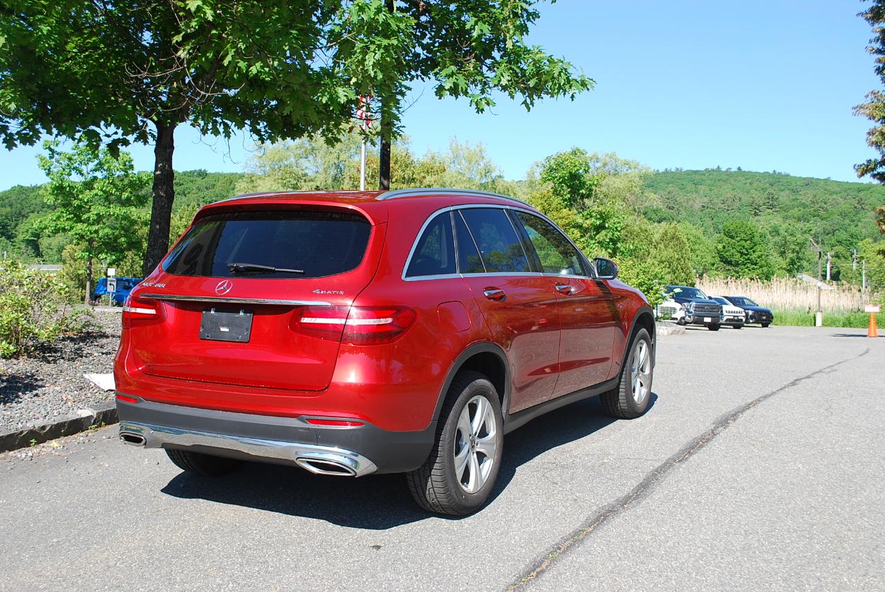 Mercedes-Benz GLC GLC 300 4MATIC SUV 2018