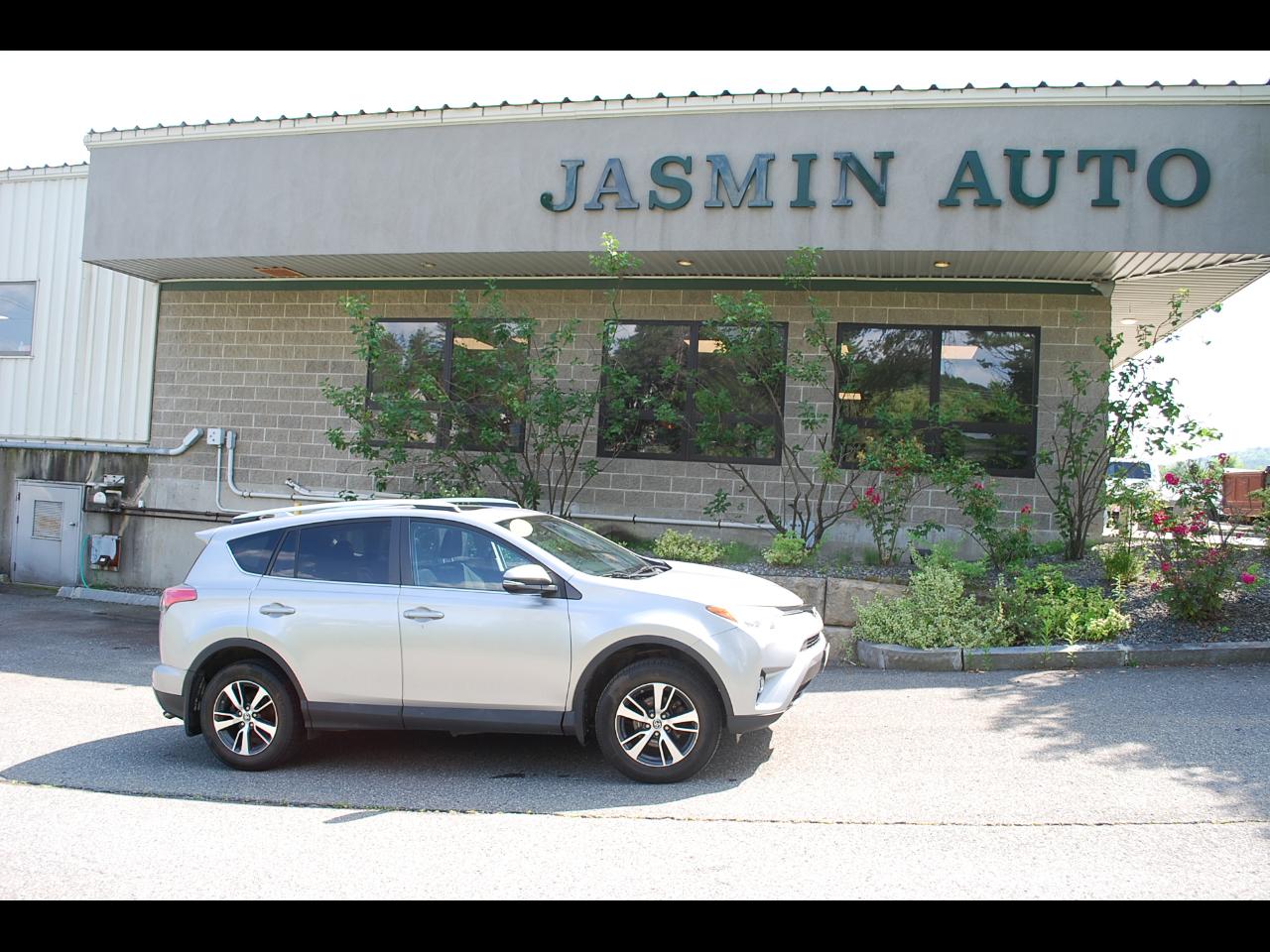 2016 Toyota RAV4 AWD 4dr XLE (Natl)