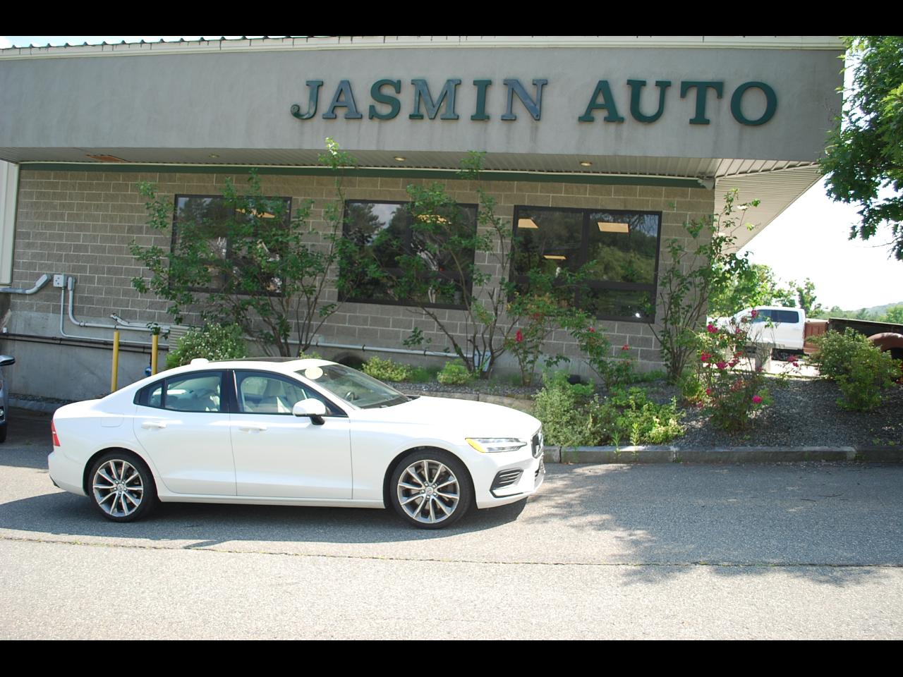 2019 Volvo S60 T6 AWD Momentum